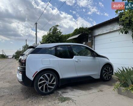 Белый БМВ И3, объемом двигателя 0 л и пробегом 108 тыс. км за 15300 $, фото 3 на Automoto.ua