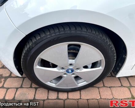 Белый БМВ И3, объемом двигателя 0.13 л и пробегом 30 тыс. км за 13333 $, фото 7 на Automoto.ua