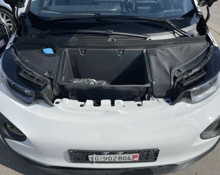 Белый БМВ И3, объемом двигателя 0 л и пробегом 29 тыс. км за 13999 $, фото 21 на Automoto.ua