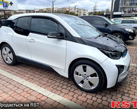 Белый БМВ И3, объемом двигателя 0.13 л и пробегом 30 тыс. км за 13333 $, фото 2 на Automoto.ua