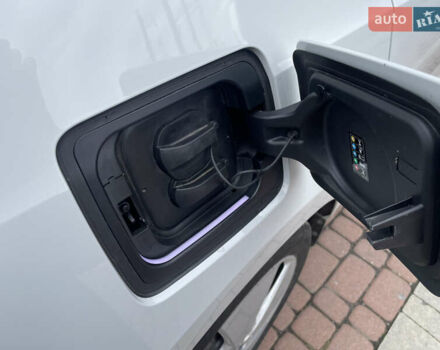 Белый БМВ И3, объемом двигателя 0 л и пробегом 30 тыс. км за 13410 $, фото 1 на Automoto.ua