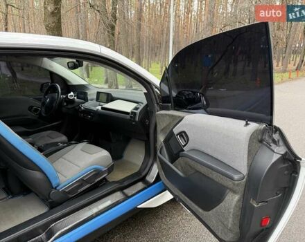 Белый БМВ И3, объемом двигателя 0 л и пробегом 58 тыс. км за 12999 $, фото 28 на Automoto.ua