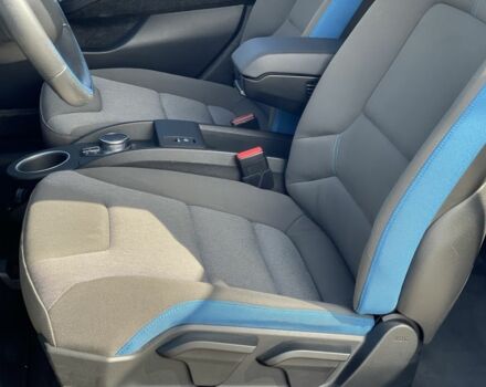 Белый БМВ И3, объемом двигателя 0 л и пробегом 29 тыс. км за 13999 $, фото 12 на Automoto.ua