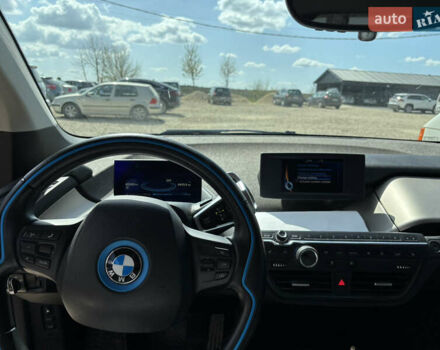 Белый БМВ И3, объемом двигателя 0.65 л и пробегом 80 тыс. км за 19000 $, фото 6 на Automoto.ua