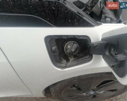 Белый БМВ И3, объемом двигателя 0 л и пробегом 108 тыс. км за 17900 $, фото 14 на Automoto.ua