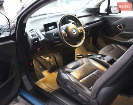 Білий БМВ І3, об'ємом двигуна 0 л та пробігом 128 тис. км за 14240 $, фото 23 на Automoto.ua