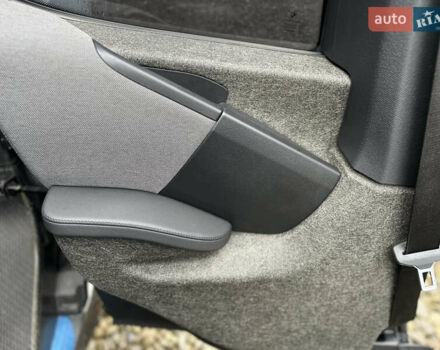 Білий БМВ І3, об'ємом двигуна 0 л та пробігом 148 тис. км за 11400 $, фото 15 на Automoto.ua