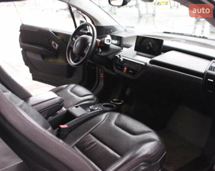 Білий БМВ І3, об'ємом двигуна 0 л та пробігом 128 тис. км за 14240 $, фото 28 на Automoto.ua