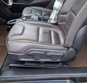 Белый БМВ И3, объемом двигателя 0 л и пробегом 79 тыс. км за 16100 $, фото 10 на Automoto.ua