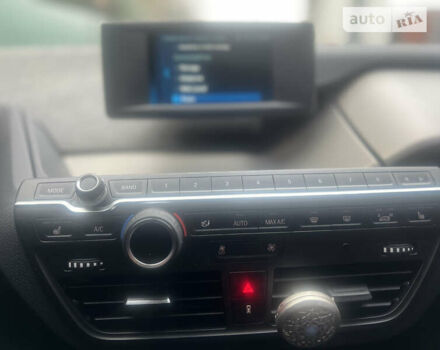 Белый БМВ И3, объемом двигателя 0 л и пробегом 49 тыс. км за 17500 $, фото 11 на Automoto.ua