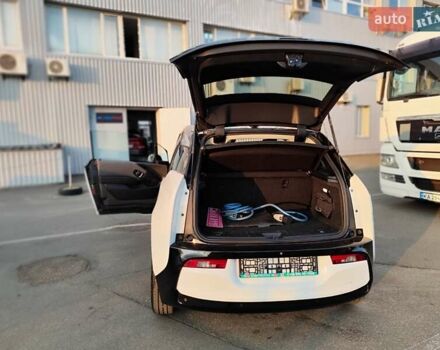 Белый БМВ И3, объемом двигателя 0 л и пробегом 186 тыс. км за 14999 $, фото 26 на Automoto.ua