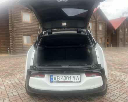 Белый БМВ И3, объемом двигателя 0 л и пробегом 49 тыс. км за 17500 $, фото 4 на Automoto.ua
