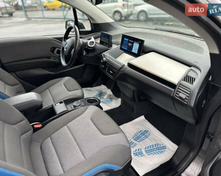 Белый БМВ И3, объемом двигателя 0 л и пробегом 44 тыс. км за 16702 $, фото 26 на Automoto.ua