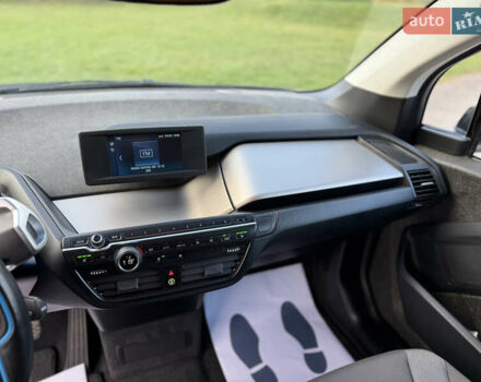 Белый БМВ И3, объемом двигателя 0 л и пробегом 104 тыс. км за 15900 $, фото 45 на Automoto.ua