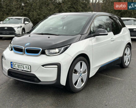 Белый БМВ И3, объемом двигателя 0 л и пробегом 44 тыс. км за 16702 $, фото 10 на Automoto.ua