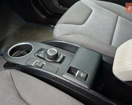 Белый БМВ И3, объемом двигателя 0 л и пробегом 92 тыс. км за 16000 $, фото 16 на Automoto.ua