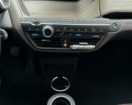 Белый БМВ И3, объемом двигателя 0 л и пробегом 55 тыс. км за 18500 $, фото 11 на Automoto.ua