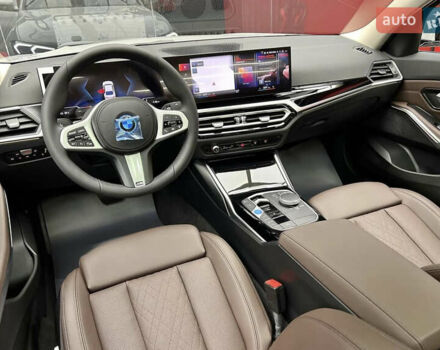 Белый БМВ И3, объемом двигателя 0 л и пробегом 7 тыс. км за 32500 $, фото 6 на Automoto.ua