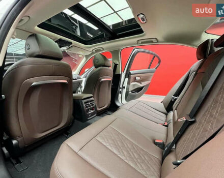 Белый БМВ И3, объемом двигателя 0 л и пробегом 7 тыс. км за 32500 $, фото 4 на Automoto.ua