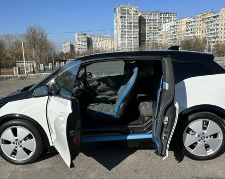 Белый БМВ И3, объемом двигателя 0 л и пробегом 52 тыс. км за 22000 $, фото 10 на Automoto.ua