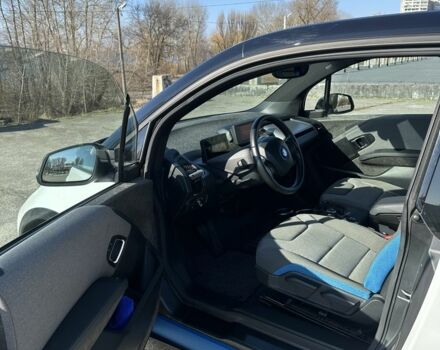 Белый БМВ И3, объемом двигателя 0 л и пробегом 52 тыс. км за 22000 $, фото 7 на Automoto.ua