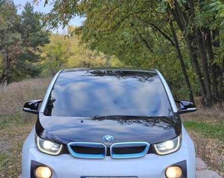 БМВ И3 2014 в Днепре (Днепропетровске) на Automoto.ua Белый БМВ И3, объемом двигателя 0 л и пробегом 145 тыс. км за 9200 $, фото 1 на Automoto.ua