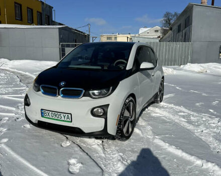 Белый БМВ И3, объемом двигателя 0 л и пробегом 158 тыс. км за 10500 $, фото 1 на Automoto.ua