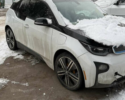 Белый БМВ И3, объемом двигателя 0.7 л и пробегом 157 тыс. км за 9000 $, фото 1 на Automoto.ua