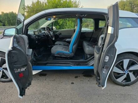 Белый БМВ И3, объемом двигателя 0 л и пробегом 197 тыс. км за 7800 $, фото 1 на Automoto.ua