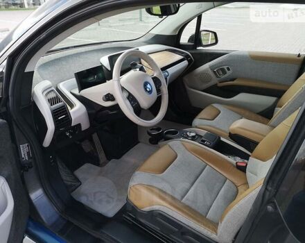 Белый БМВ И3, объемом двигателя 0.65 л и пробегом 75 тыс. км за 15200 $, фото 1 на Automoto.ua