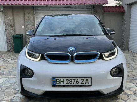 БМВ И3 2015 в Одессе на Automoto.ua Белый БМВ И3, объемом двигателя 0 л и пробегом 100 тыс. км за 10000 $, фото 1 на Automoto.ua