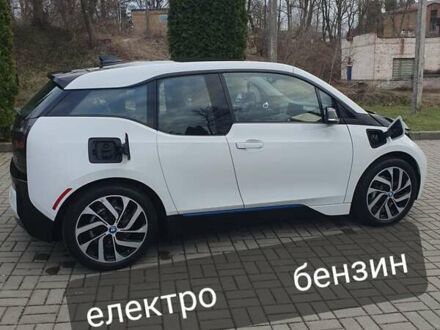 БМВ І3 2016 у Прилуках на Automoto.ua Білий БМВ І3, об'ємом двигуна 0.65 л та пробігом 150 тис. км за 12800 $, фото 1 на Automoto.ua