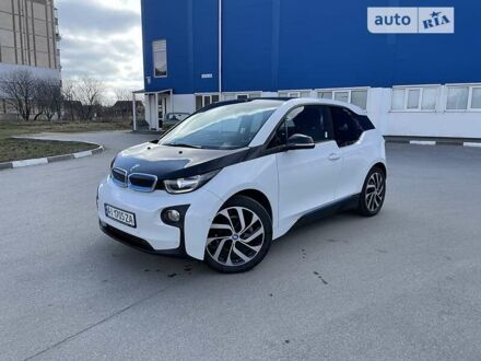 БМВ И3 2016 в Богуславе на Automoto.ua Белый БМВ И3, объемом двигателя 0 л и пробегом 95 тыс. км за 19500 $, фото 1 на Automoto.ua