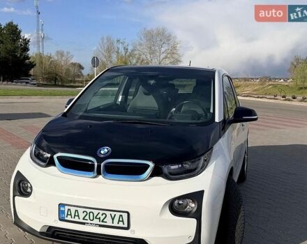 Белый БМВ И3, объемом двигателя 0 л и пробегом 130 тыс. км за 11000 $, фото 1 на Automoto.ua
