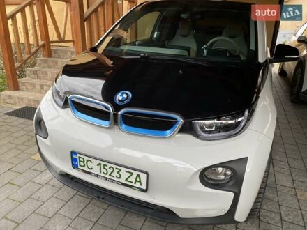 Белый БМВ И3, объемом двигателя 0 л и пробегом 57 тыс. км за 14000 $, фото 1 на Automoto.ua