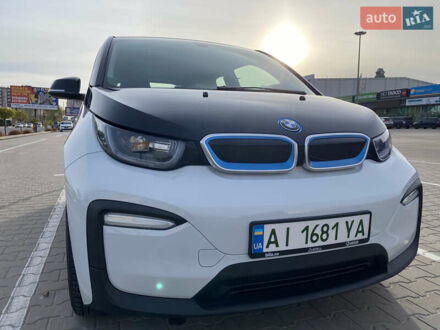 БМВ І3 2018 у Києві на Automoto.ua Білий БМВ І3, об'ємом двигуна 0 л та пробігом 63 тис. км за 14800 $, фото 1 на Automoto.ua