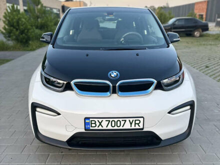 БМВ И3 2018 в Хмельницком на Automoto.ua Белый БМВ И3, объемом двигателя 0 л и пробегом 46 тыс. км за 16000 $, фото 1 на Automoto.ua