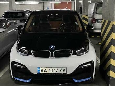БМВ И3 2021 в Киеве на Automoto.ua Белый БМВ И3, объемом двигателя 0 л и пробегом 23 тыс. км за 28800 $, фото 1 на Automoto.ua