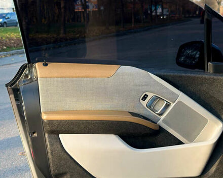 Бежевый БМВ И3, объемом двигателя 0 л и пробегом 140 тыс. км за 8350 $, фото 19 на Automoto.ua