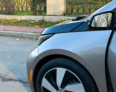 Бежевый БМВ И3, объемом двигателя 0 л и пробегом 140 тыс. км за 8350 $, фото 17 на Automoto.ua