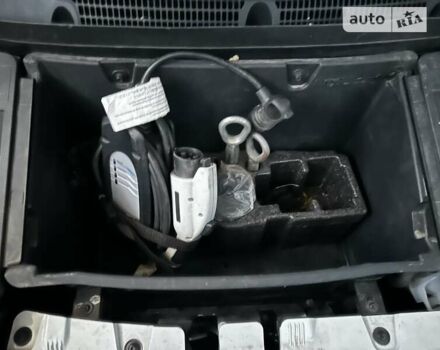 Бежевый БМВ И3, объемом двигателя 0.7 л и пробегом 77 тыс. км за 13600 $, фото 22 на Automoto.ua