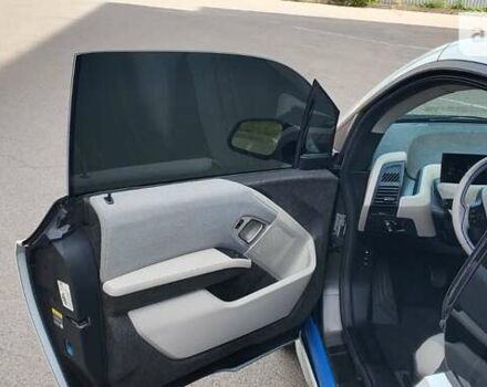 Бежевый БМВ И3, объемом двигателя 0.7 л и пробегом 77 тыс. км за 13600 $, фото 17 на Automoto.ua