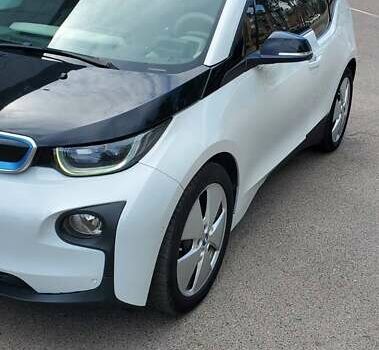 Бежевый БМВ И3, объемом двигателя 0.7 л и пробегом 77 тыс. км за 13600 $, фото 6 на Automoto.ua