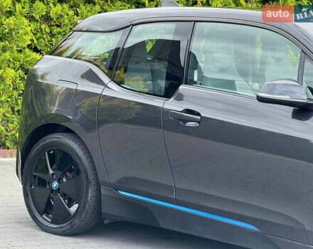 Черный БМВ И3, объемом двигателя 0.65 л и пробегом 114 тыс. км за 10999 $, фото 14 на Automoto.ua