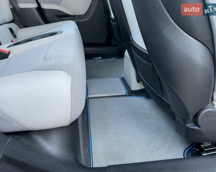 Черный БМВ И3, объемом двигателя 0.65 л и пробегом 117 тыс. км за 10950 $, фото 28 на Automoto.ua