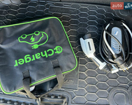 БМВ И3 2014 в Киеве на Automoto.ua Черный БМВ И3, объемом двигателя 0 л и пробегом 161 тыс. км за 11000 $, фото 11 на Automoto.ua