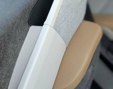 Черный БМВ И3, объемом двигателя 0.65 л и пробегом 151 тыс. км за 10000 $, фото 15 на Automoto.ua