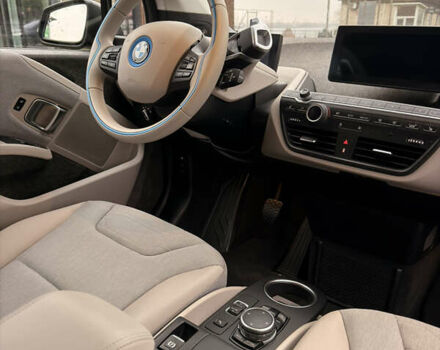 Черный БМВ И3, объемом двигателя 0.65 л и пробегом 65 тыс. км за 11500 $, фото 20 на Automoto.ua