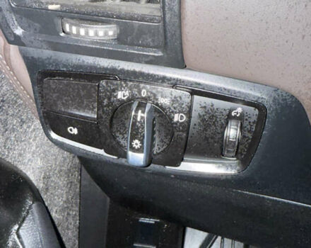 Черный БМВ И3, объемом двигателя 0 л и пробегом 60 тыс. км за 8999 $, фото 61 на Automoto.ua