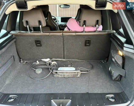 Черный БМВ И3, объемом двигателя 0 л и пробегом 60 тыс. км за 8999 $, фото 26 на Automoto.ua